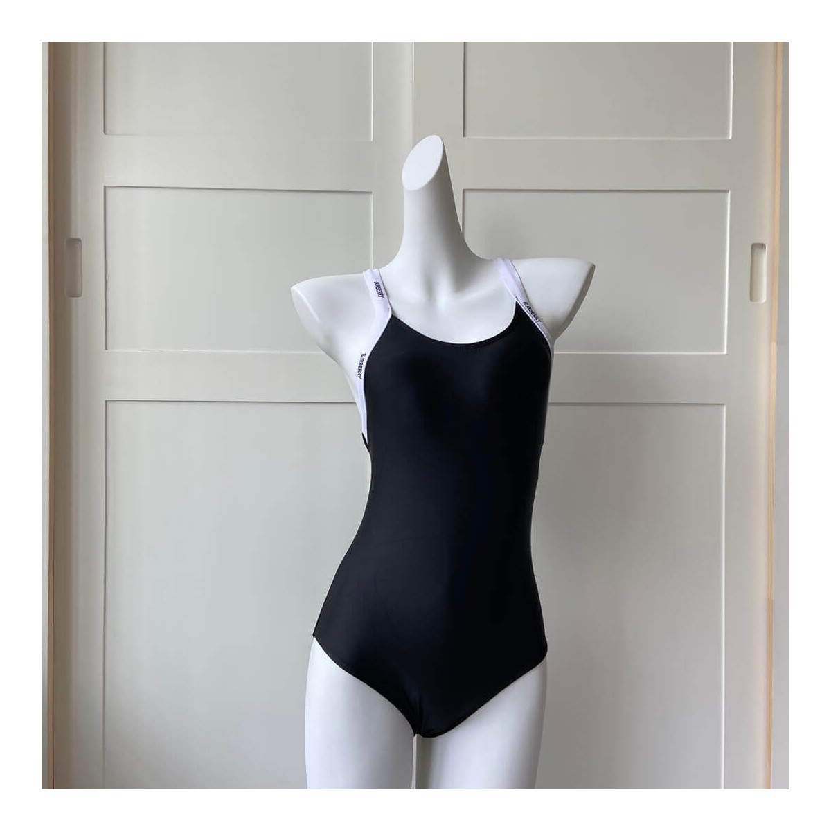 Burberry Logo Tape Swimsuit 80254821