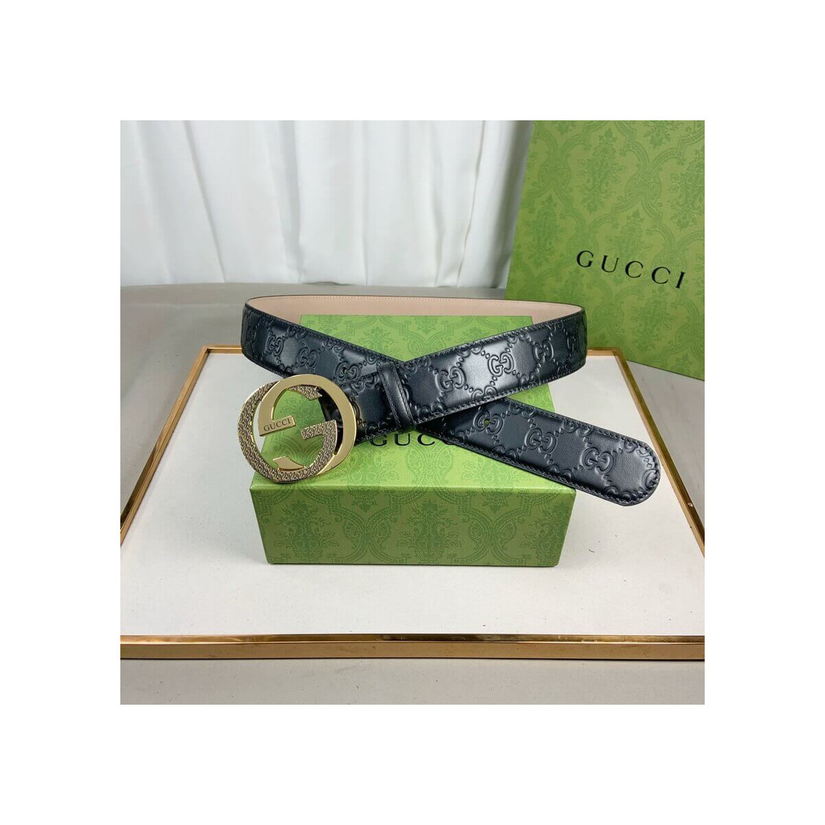 Gucci Signature Leather Belt With Gold Buckle 411924