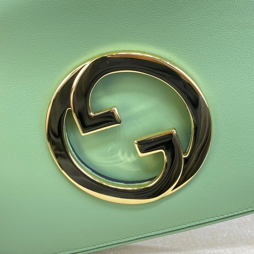 Gucci Blondie Shoulder Bag 699268