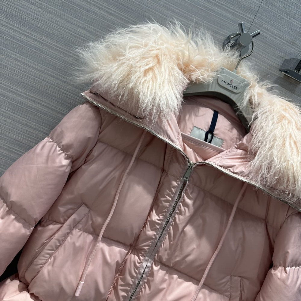 Moncler Locustelle Short Down Jacket A998986