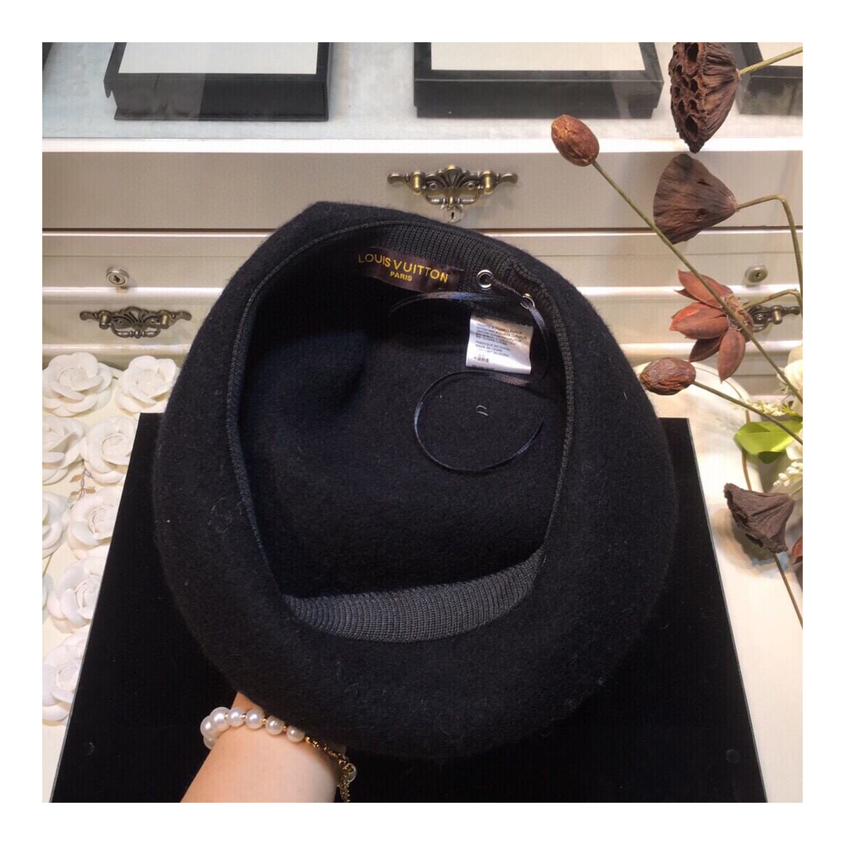 Louis Vuitton Wool Beret 1102