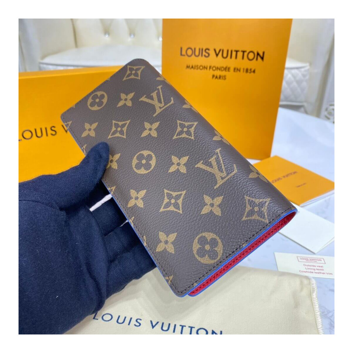 Louis Vuitton LV x NBA Brazza Wallte M80106