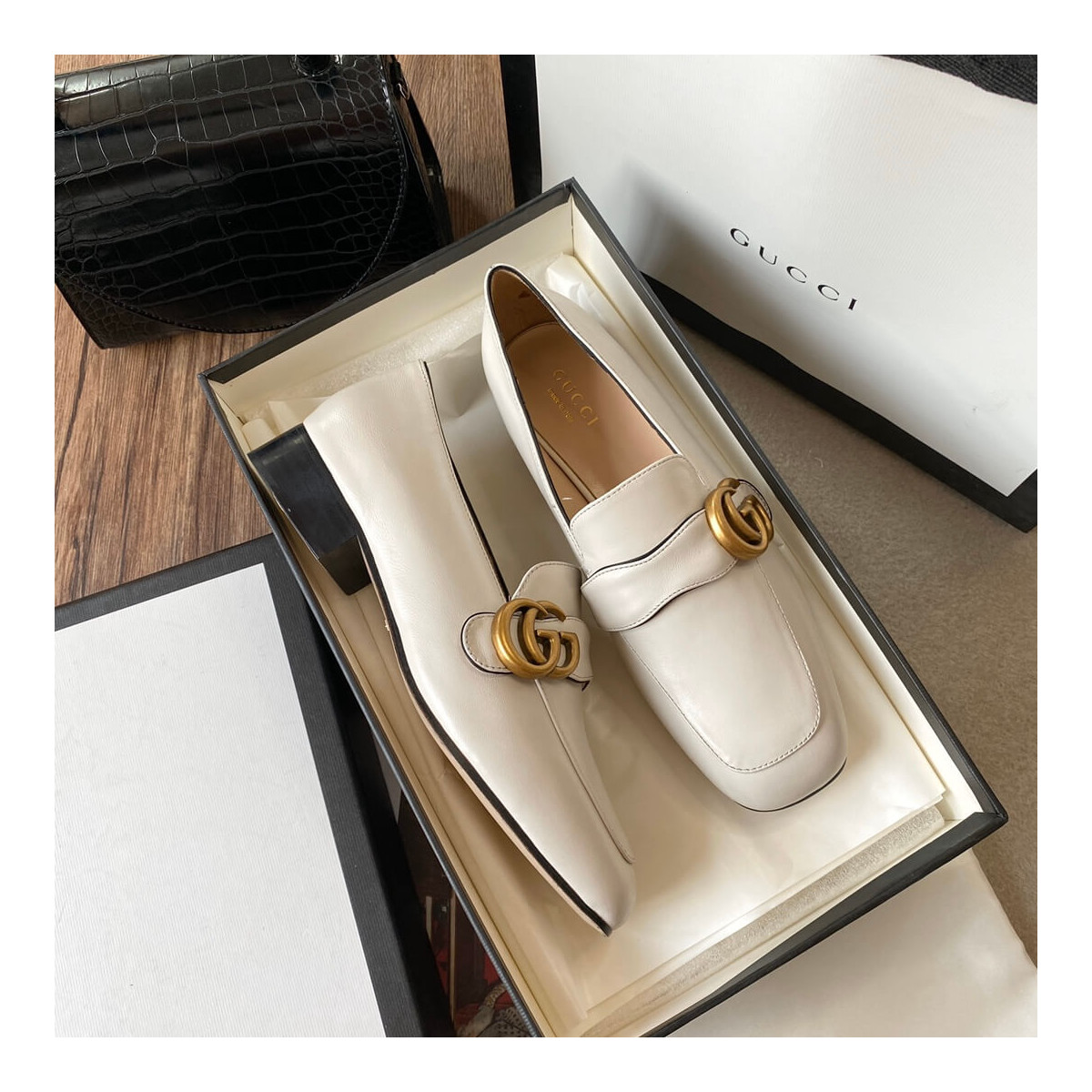 Gucci Leather Loafer with Double G 602496 White