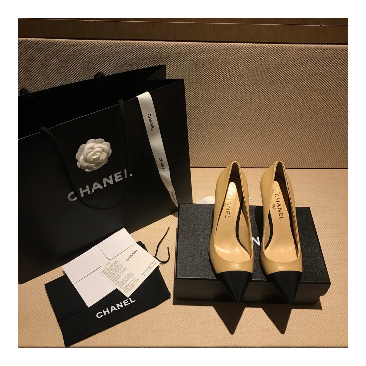 Chanel Calfskin &amp; Velvet Pump With Pearl G178144