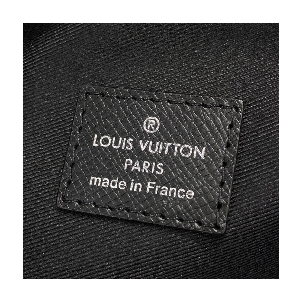 Louis Vuitton Avenue Sling Bag M30701