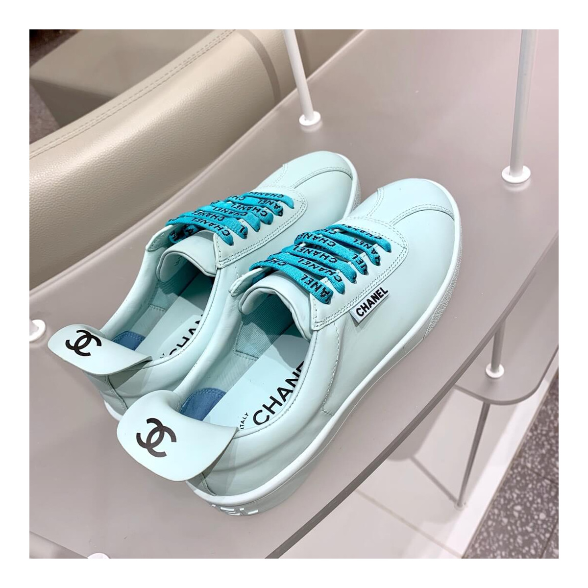 Chanel Leather  Weekender Sneakers G99693