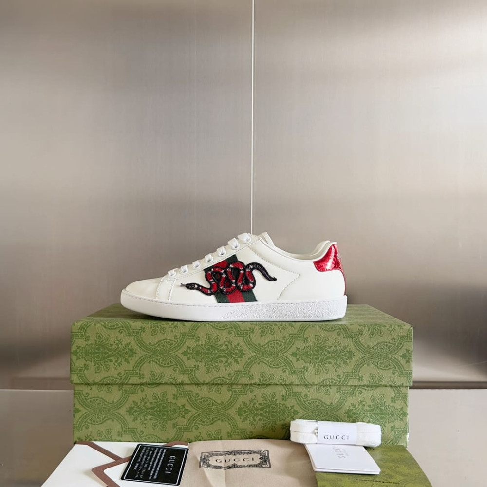 Gucci Ace Sneaker Embroidered Snake 456230