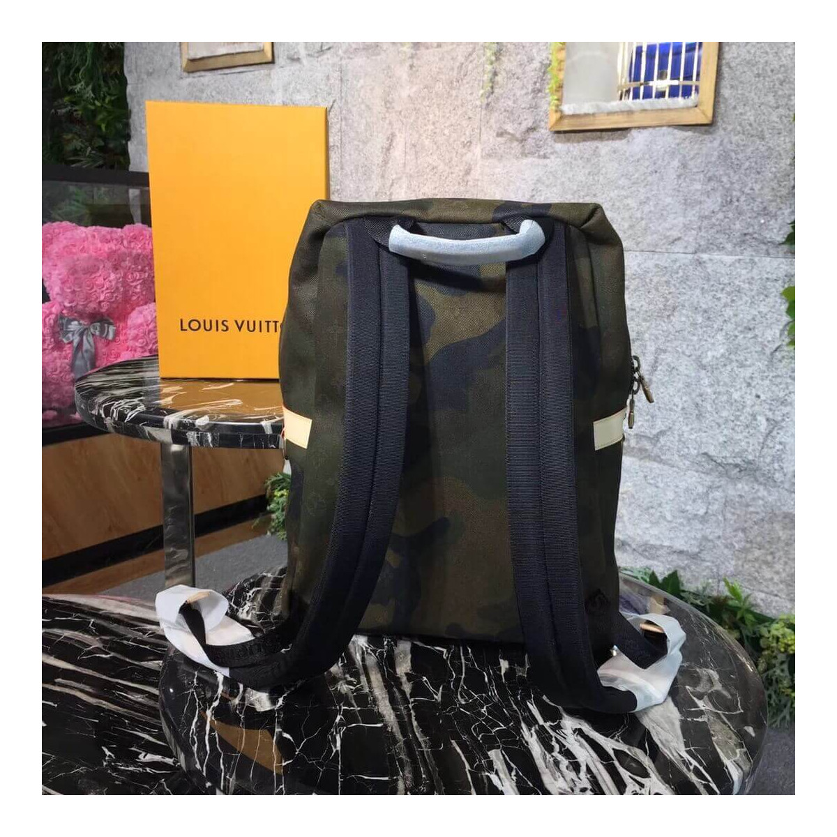 Louis Vuitton x Supreme Apollo Backpack M44200