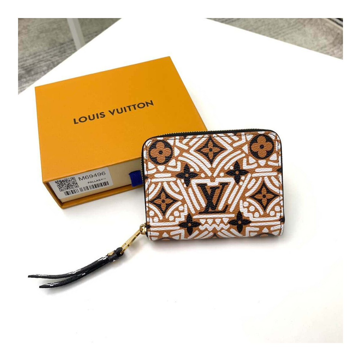 Louis Vuitton LV Crafty Zippy Coin Purse M69496