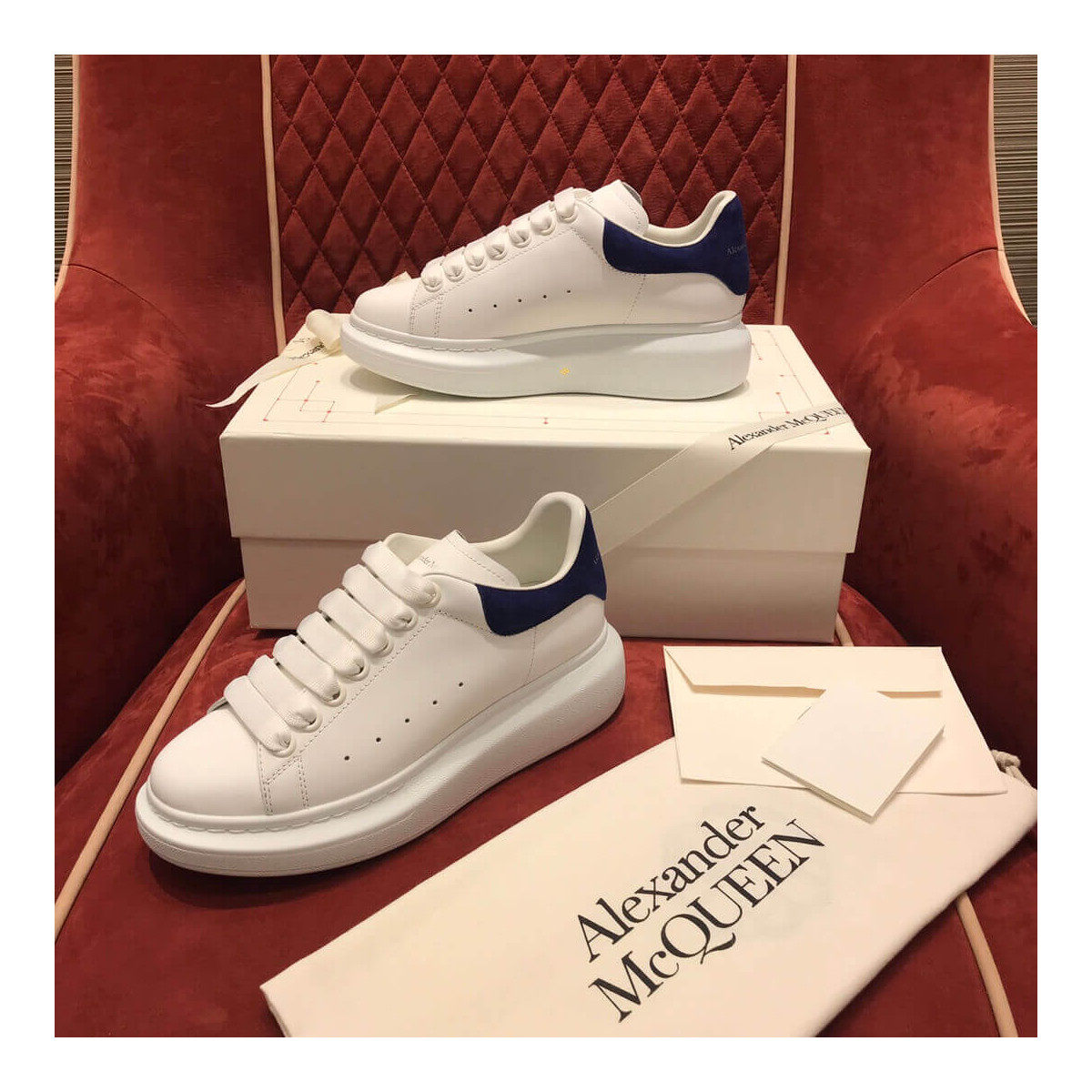 Alexander McQueen Oversized Sneaker 5537 White/Blue