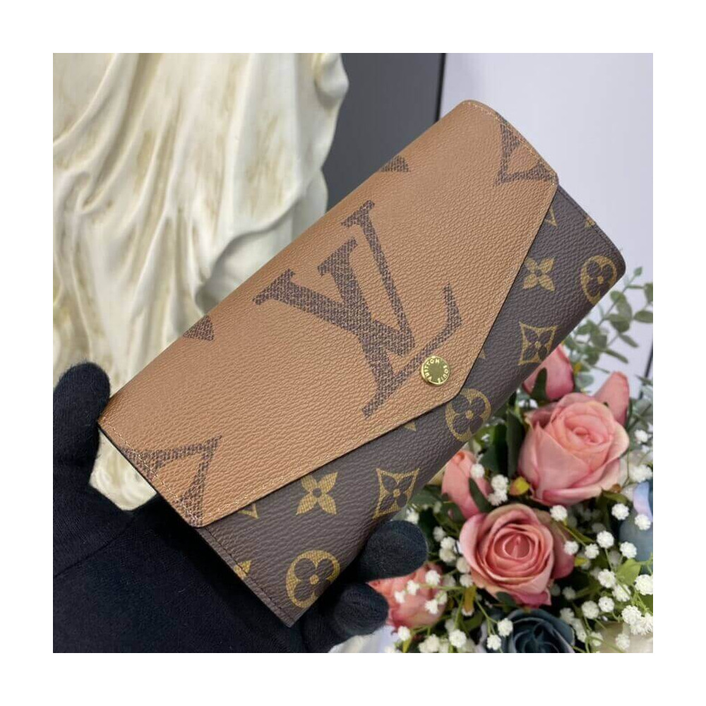 Louis Vuitton Monogram Sarah Wallet M80726