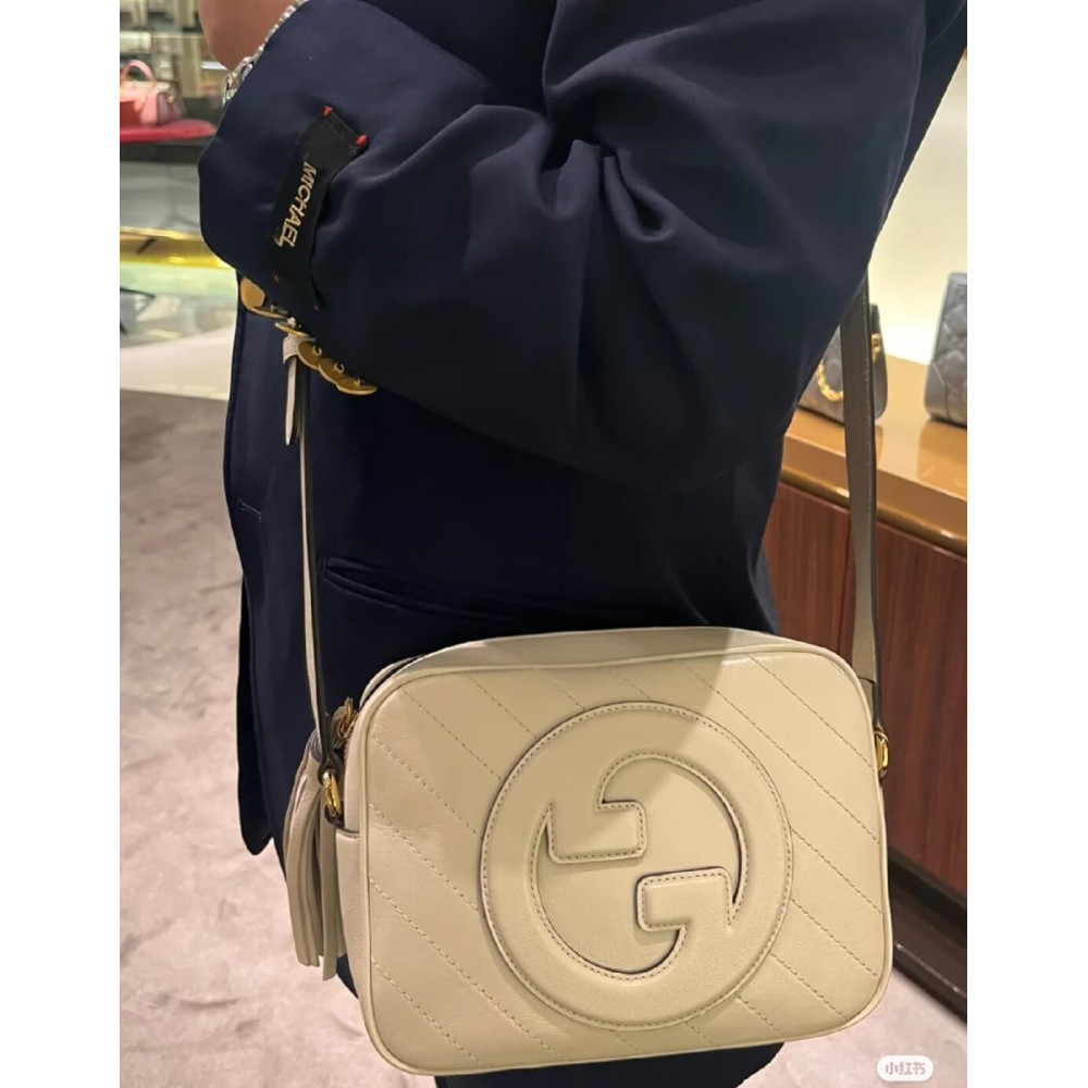 Gucci Blondie Small Shoulder Bag 742360