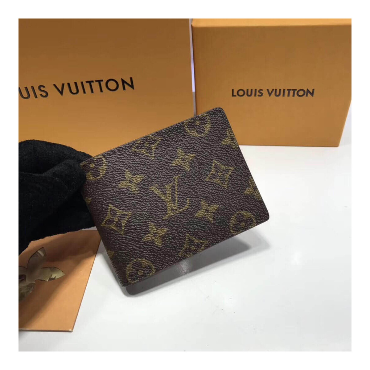 Louis Vuitton Monogram Canvas Multiple Wallet M60895