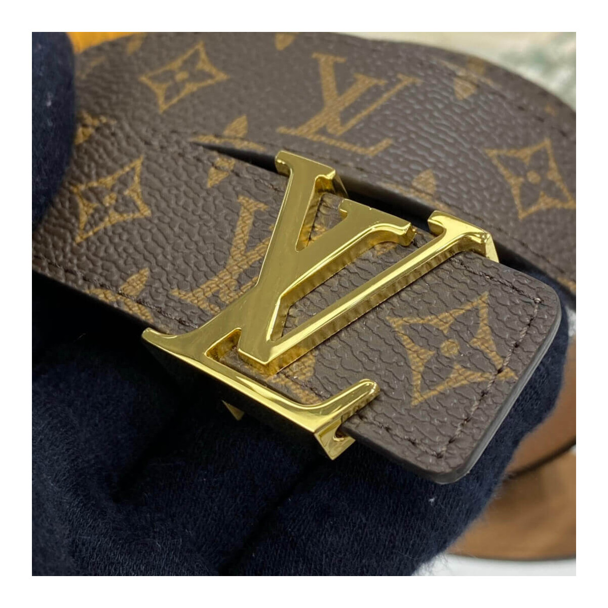 Louis Vuitton 25mm Mini Monogram Canvas LV Initials Belt M9781W