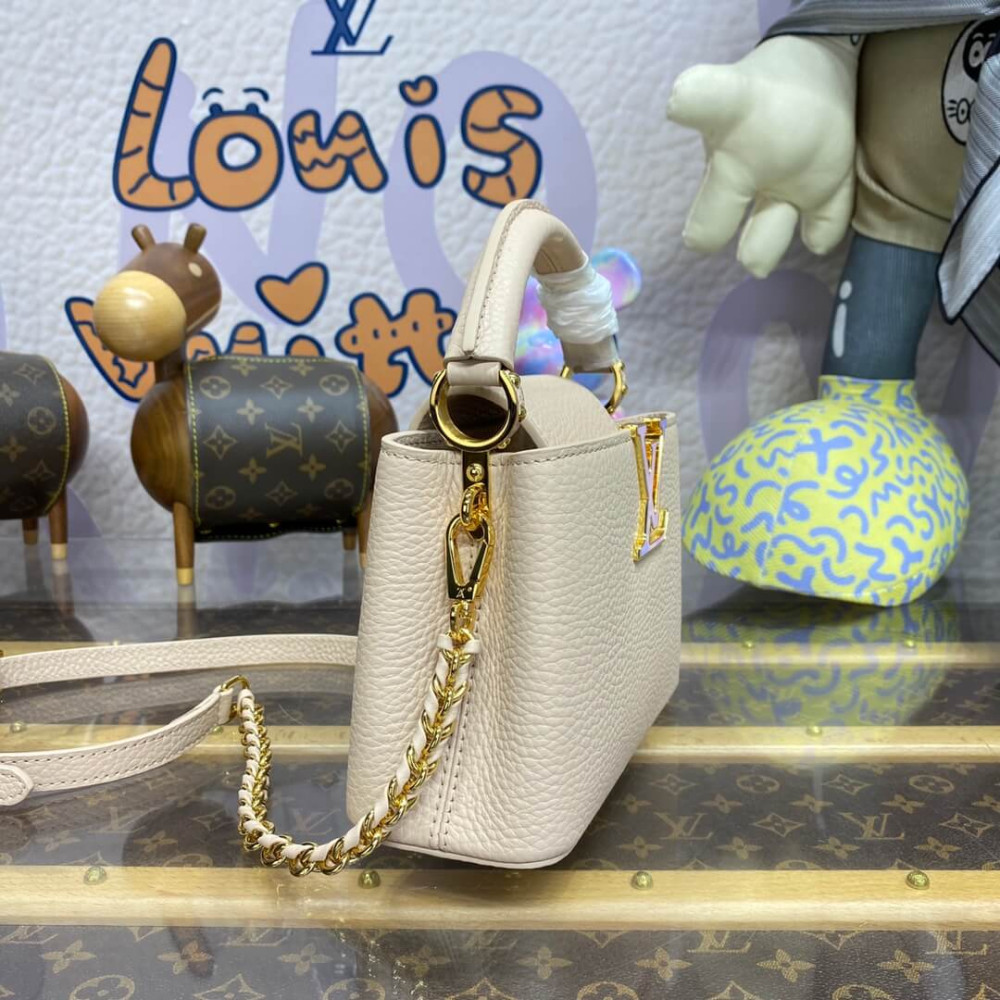 Louis Vuitton Capucines Mini M23082 Quartz White