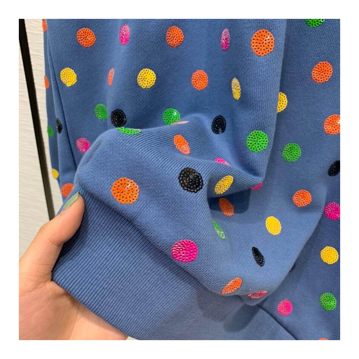 Gucci Rainbow Polka Dot Print Sweatshirt A8640