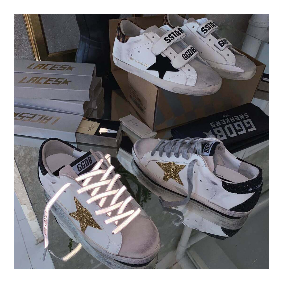 Golden Goose Superstar Sneaker WZ266