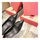 Valentino Garavani Vlogo Calfskin Pump 75mm TW2S0R78