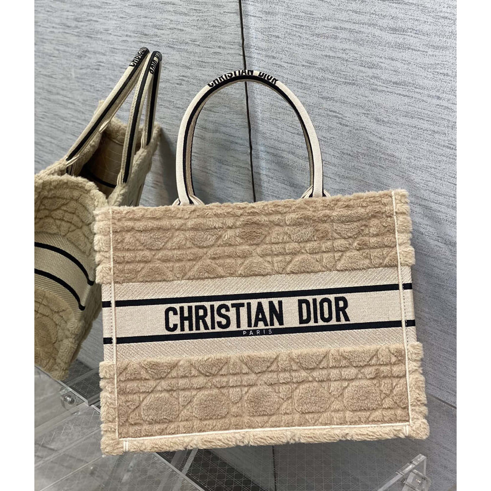 Christian Dior Medium Book Tote Beige Cannage Shearling M1296