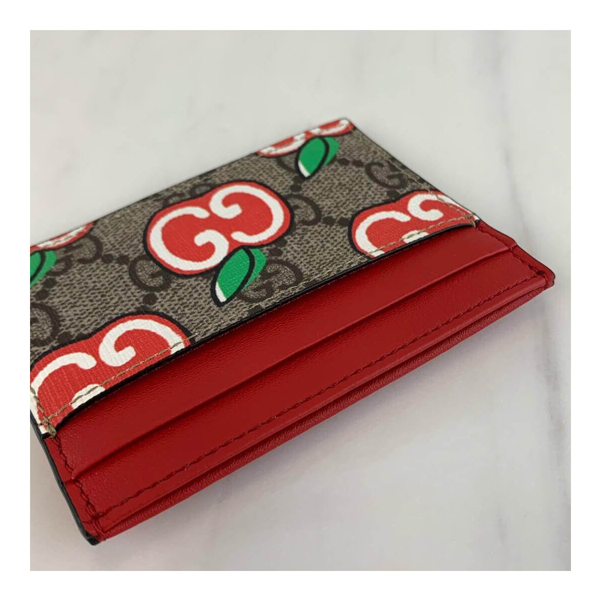 Gucci GG Apple Print Card Case 624898