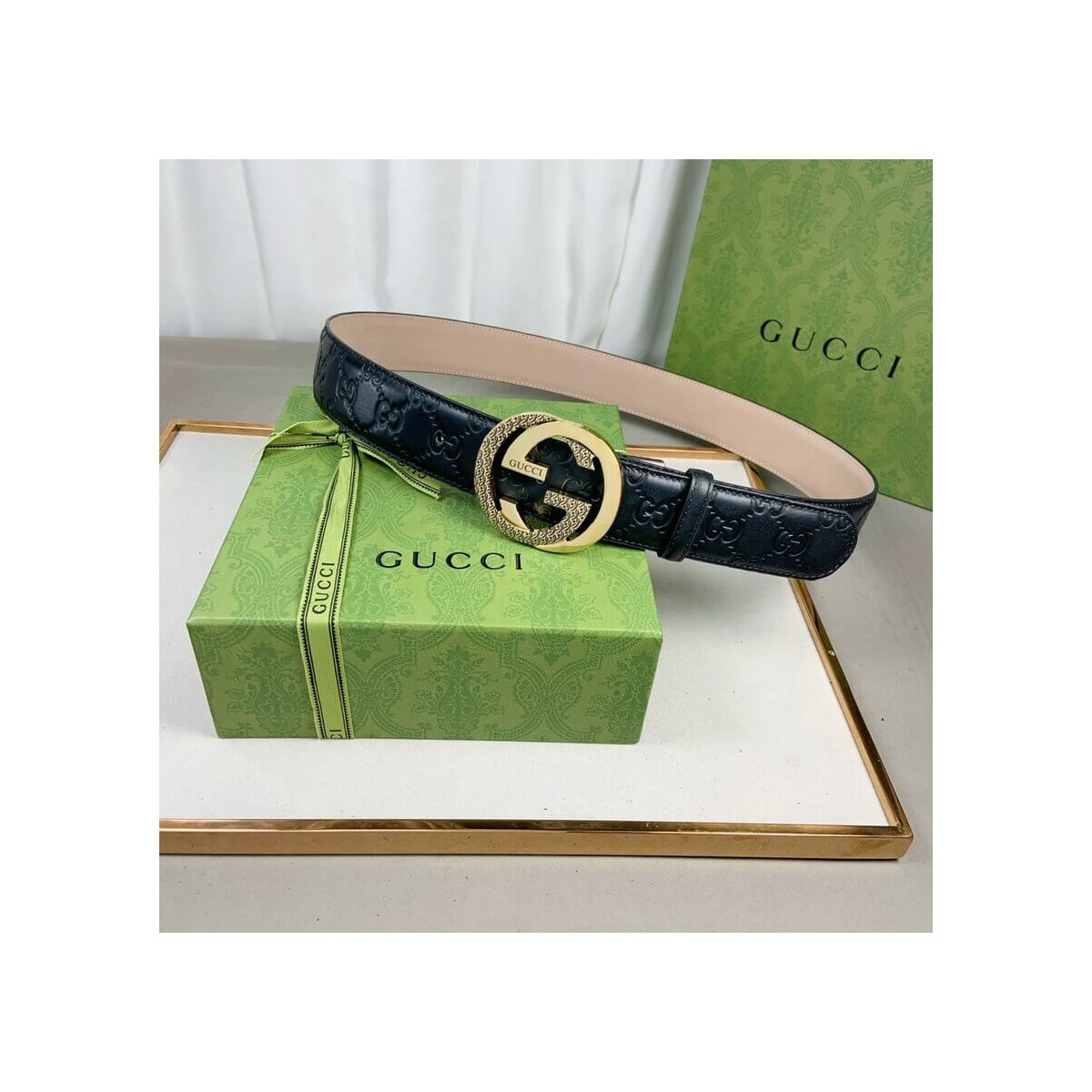 Gucci Signature Leather Belt With Gold Buckle 411924