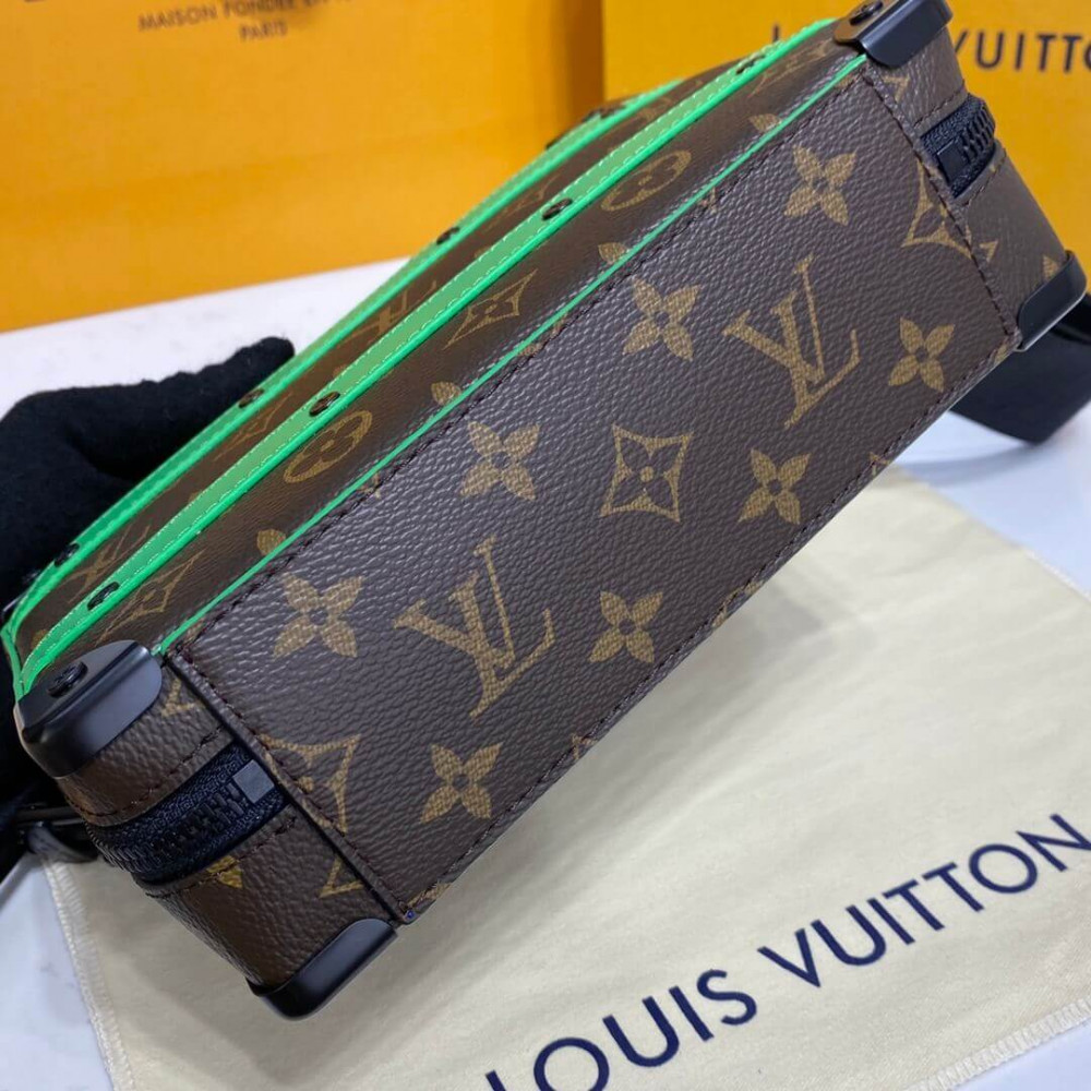 Louis Vuttion Monogram Canvas Handle Soft Trunk M46264