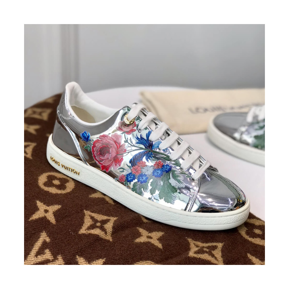 Louis Vuitton Metallic Silver Printed Frontrow Sneaker 1A5N7W