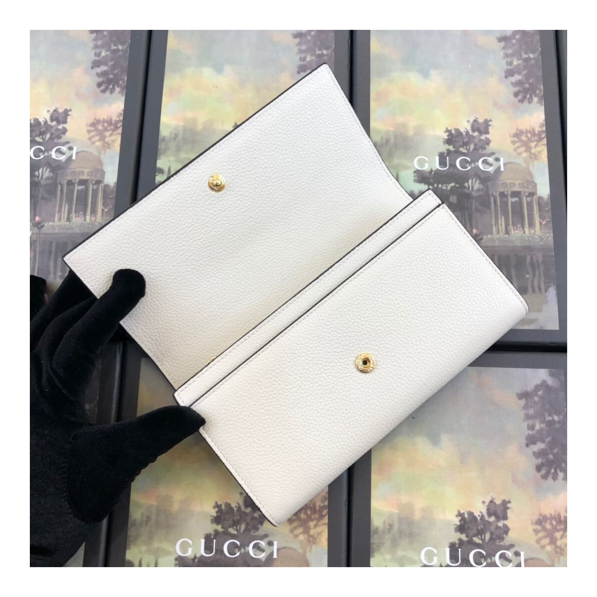 Gucci Zumi Grainy Leather Continental Wallet 573612