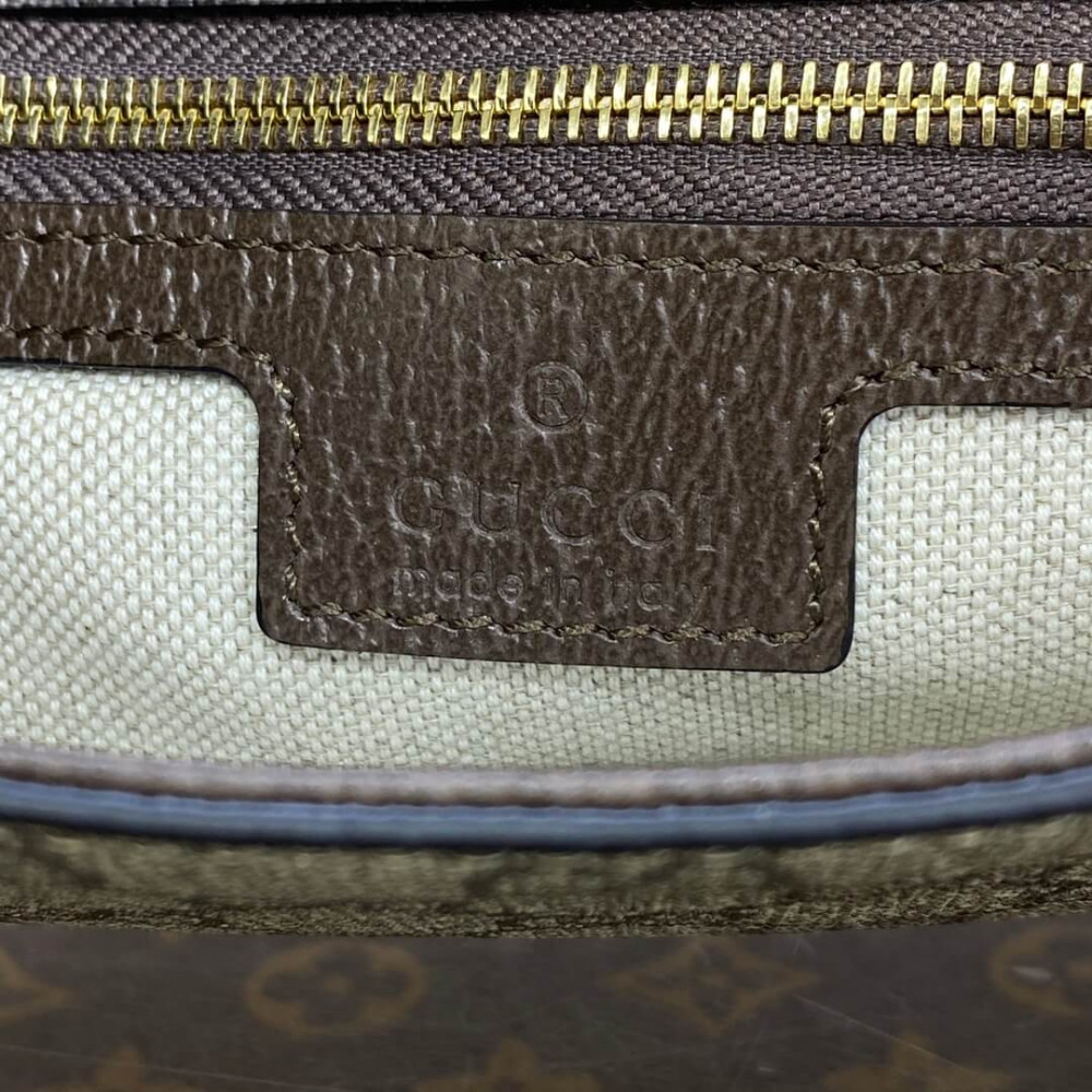 Gucci Blondie GG Supreme Shoulder Bag 699268