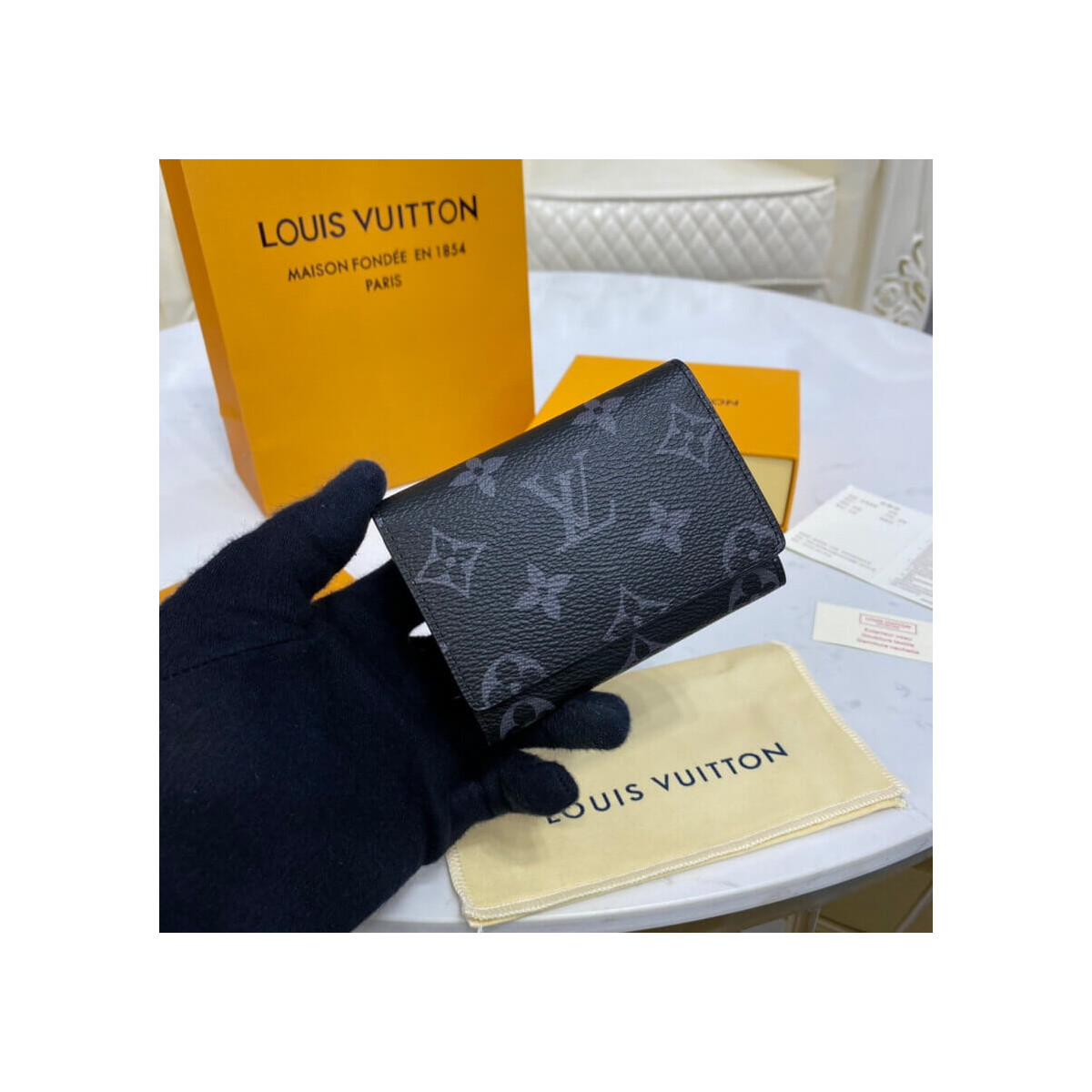 Louis Vuitton Monogram Eclipse Enveloppe Carte De Visite