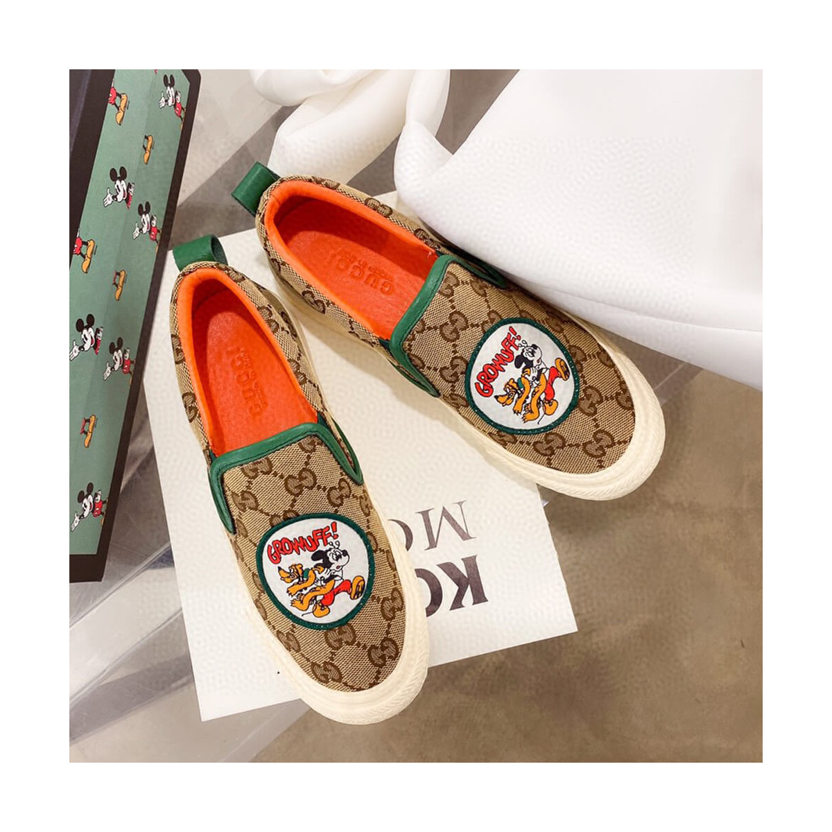 Gucci GG Disney x Gucci Loafer 875605 Green / Orange