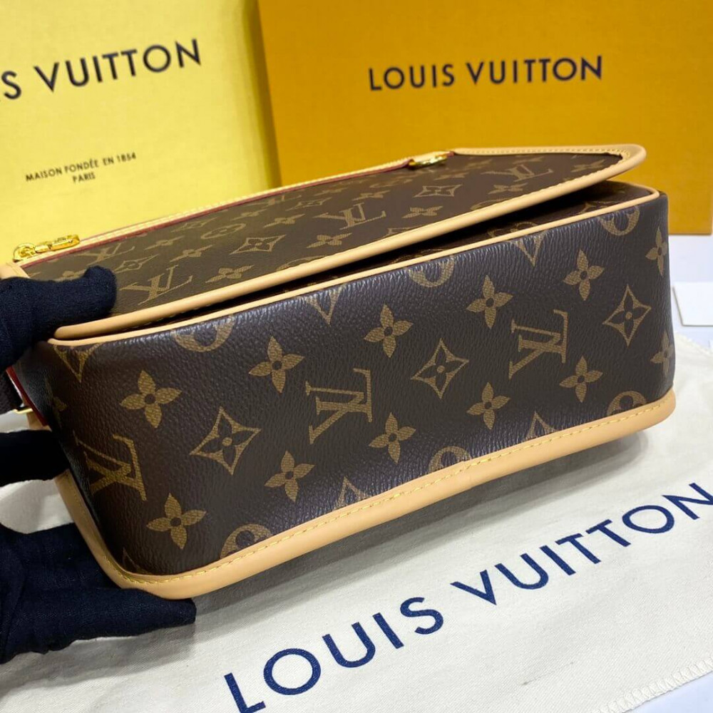 Louis Vuitton Monogram Messenger PM Bosphore M40106