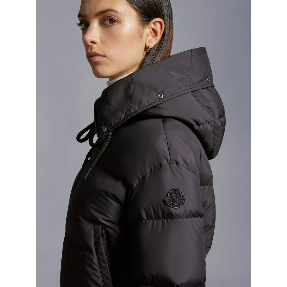 Moncler Locustelle Short Down Jacket A998986