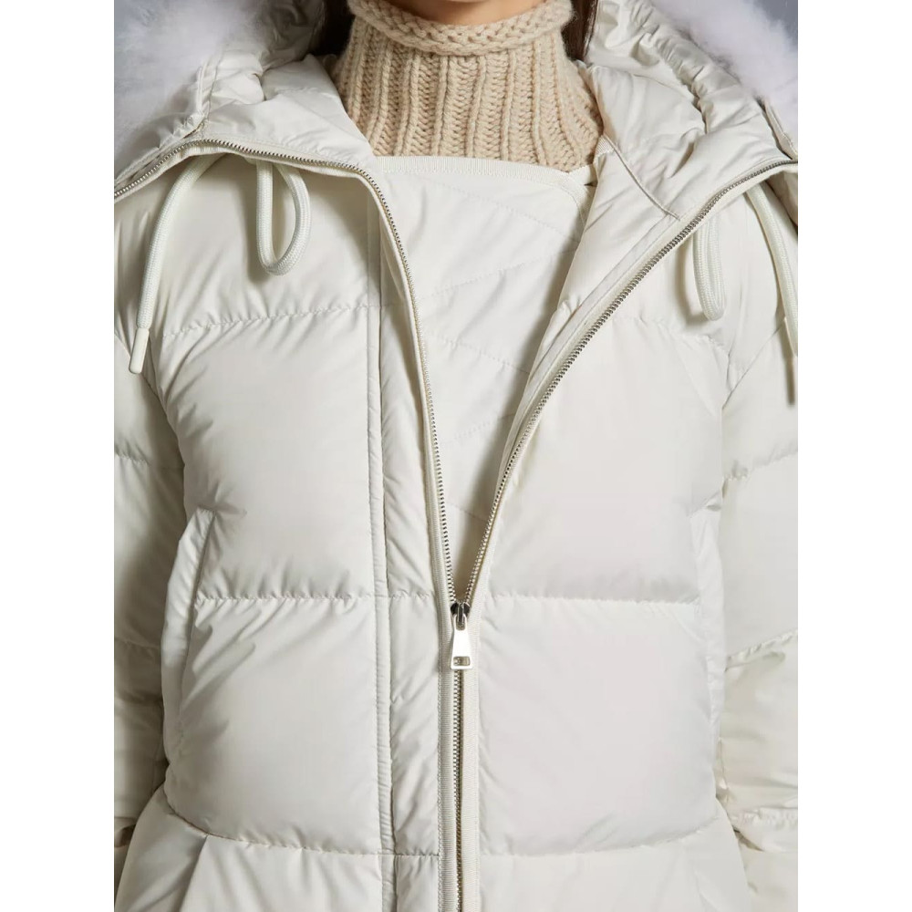 Moncler Locustelle Short Down Jacket A998986