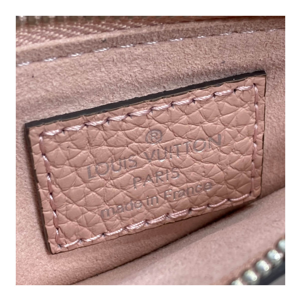 Louis Vuitton Mahina Leather Key Pouch M69508