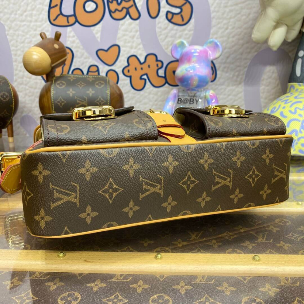 Louis Vuitton Monogram Hudson PM M40027