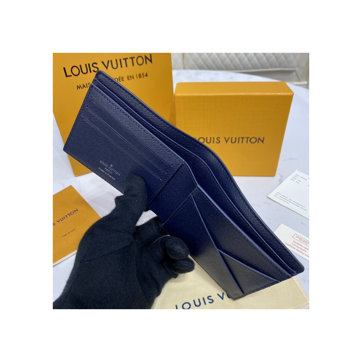 Louis Vuitton Blue Multiple Wallet M80458