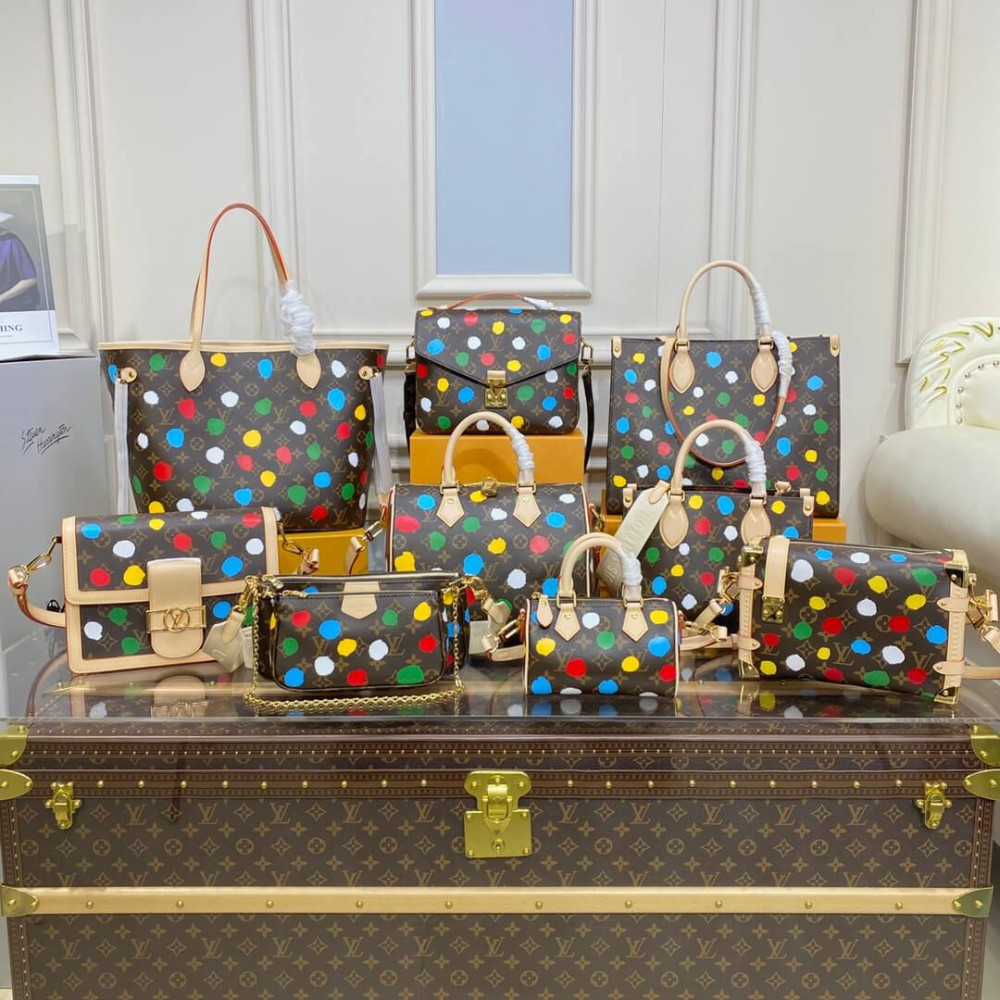 Louis Vuitton x Yayoi Kusama Nano Noe Bucket Bag M81863