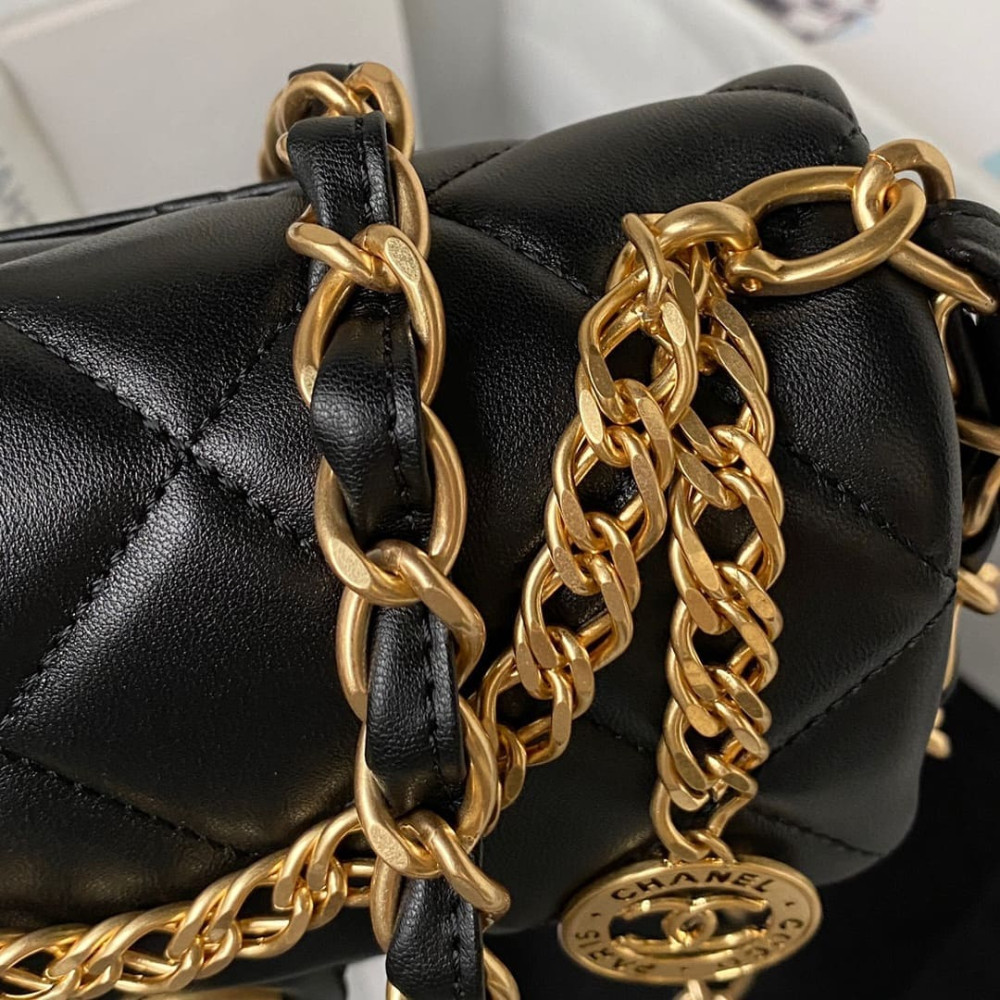 Chanel Small Flap Bag in Lambskin AS4012