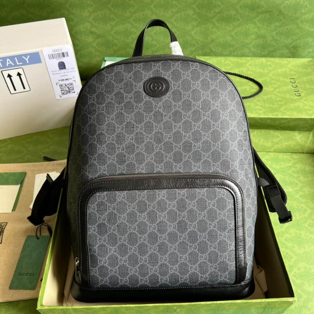 Gucci GG Supreme Backpack 704017