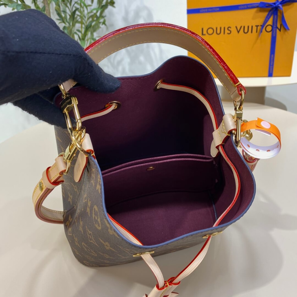 Louis Vuitton Monogram NeoNoe BB Bucket Bag M46581