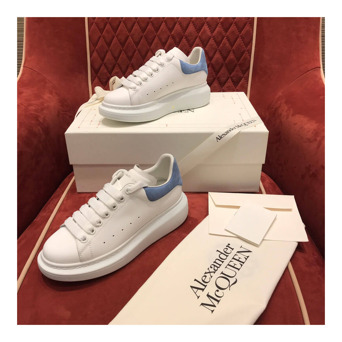 Alexander McQueen Oversized Sneaker 5537 White/Light Blue