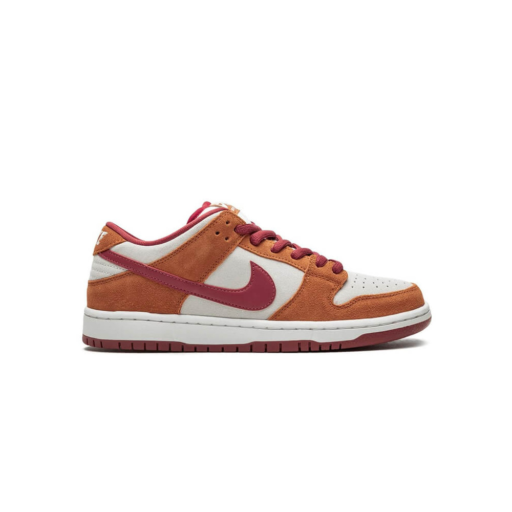 Nike SB Dunk Low Pro Sneakers BQ6817202 Orange