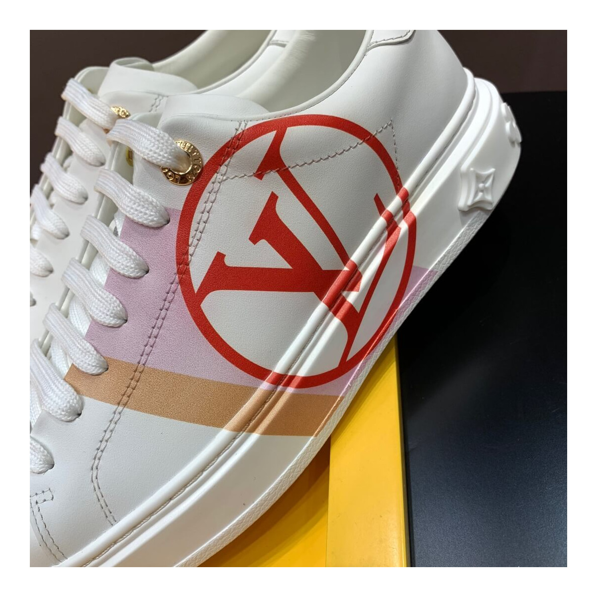 Louis Vuitton Time Out Sneaker 1A64R0