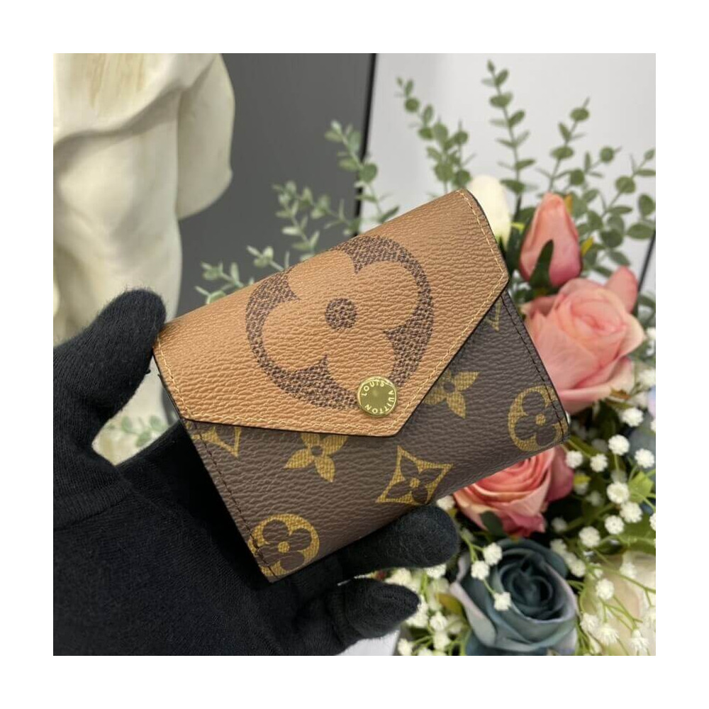 Louis Vuitton Monogram Zoe Wallet M80725