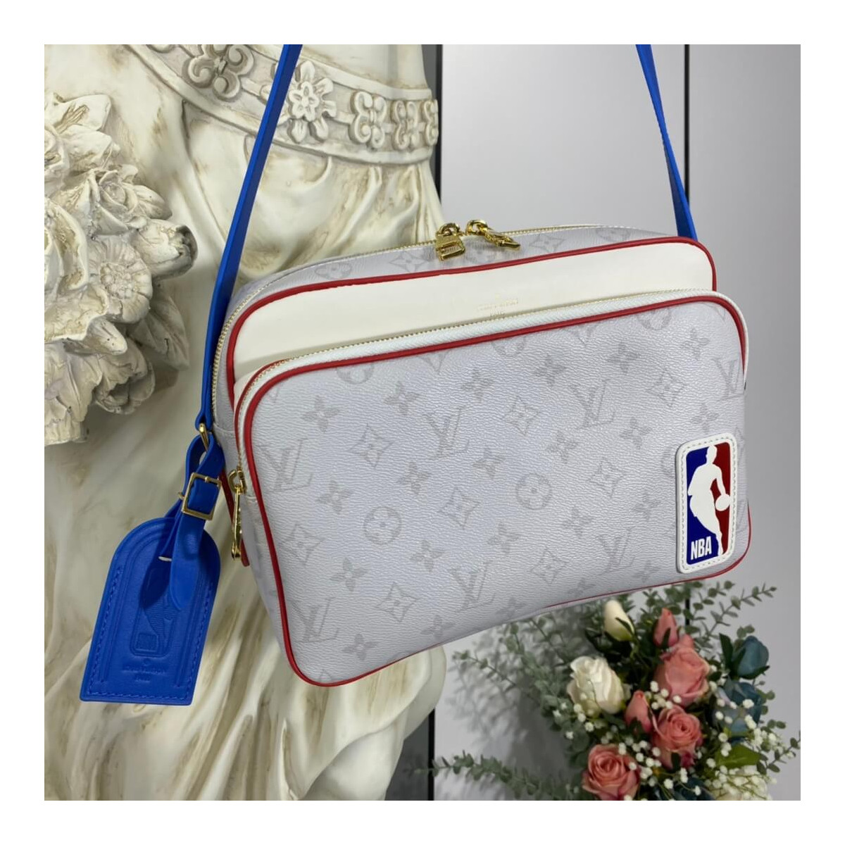 Louis Vuitton NBA Joint Series NIL Messenger Bag M85141