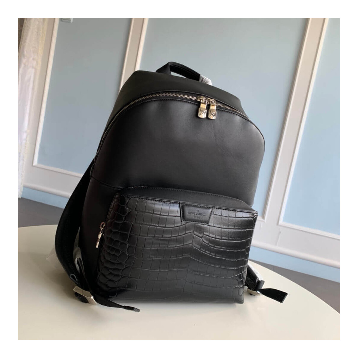 Louis Vuitton Discovery Backpack PM N94721