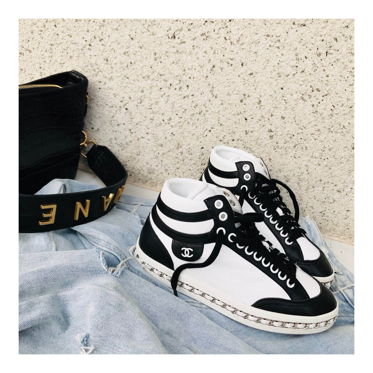 Chanel High Top with Chain Sneakers G35600 White / Black