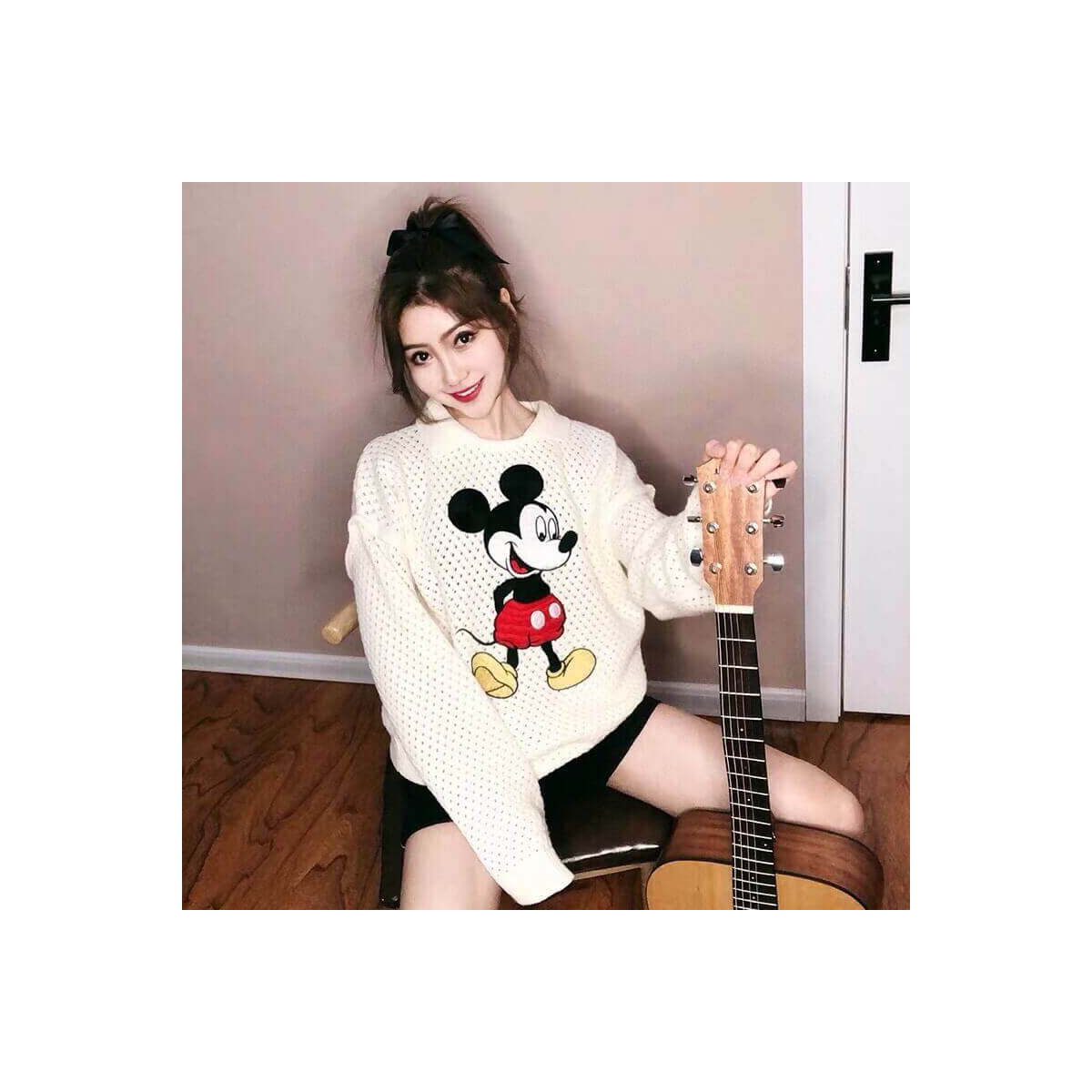 Gucci Mickey Mouse Crochet Applique Wool Sweater 320347