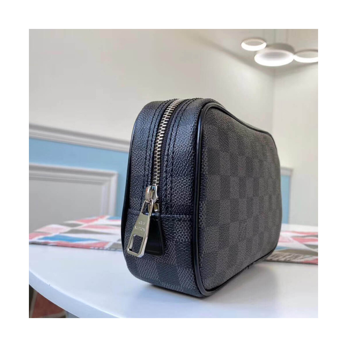 Louis Vuitton Damier Graphite Toilet Pouch PM N47522